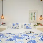 Naxian Queen Luxury & * Agia Anna (Naxos)