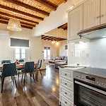 Naxian Queen Luxury & Villa *
