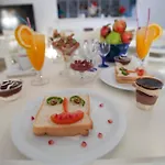Naxian Queen Luxury & Agia Anna (Naxos)