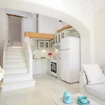 Villa Naxian Queen Luxury & Agia Anna (Naxos)