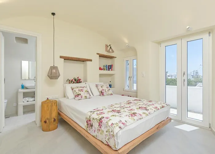 Naxian Queen Luxury & *