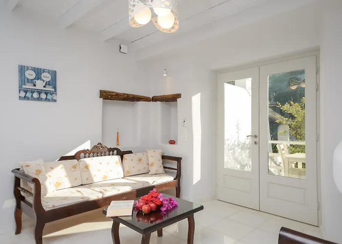 Villa Naxian Queen Luxury & *