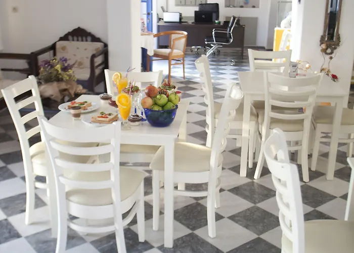 Naxian Queen Luxury & * Agia Anna (Naxos)