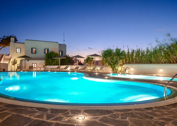 Naxian Queen Luxury & * Agia Anna (Naxos)