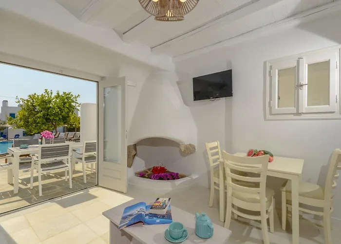 Villa Naxian Queen Luxury & Agia Anna (Naxos)