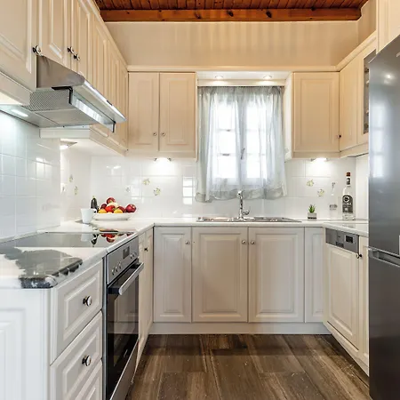 Villa Naxian Queen Luxury & *