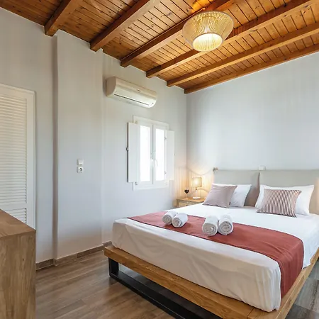 Naxian Queen Luxury Villas&suites *