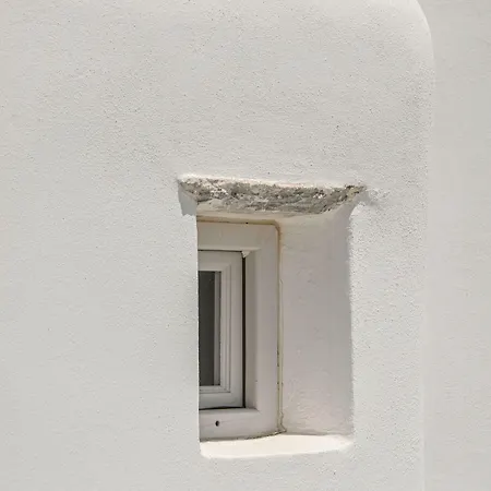 Naxian Queen Luxury & Agia Anna (Naxos)