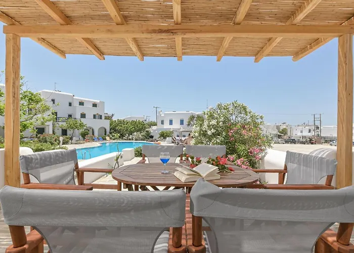 Naxian Queen Luxury & *