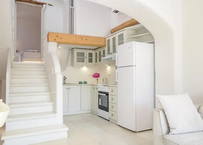 Villa Naxian Queen Luxury & Agia Anna (Naxos)